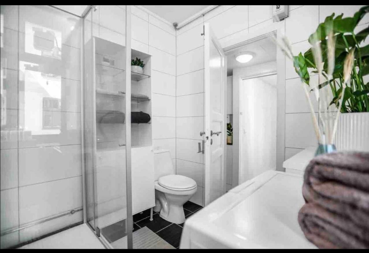 Happy Days Private Cozy Room In Heart Of Grunerlokka Oslo Exteriör bild